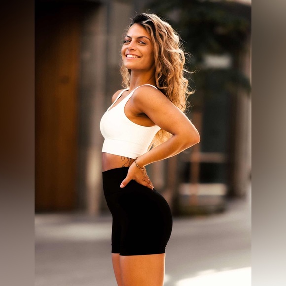 Pursue Fitness Short Length Short in Blackout - Picture 2 of 9